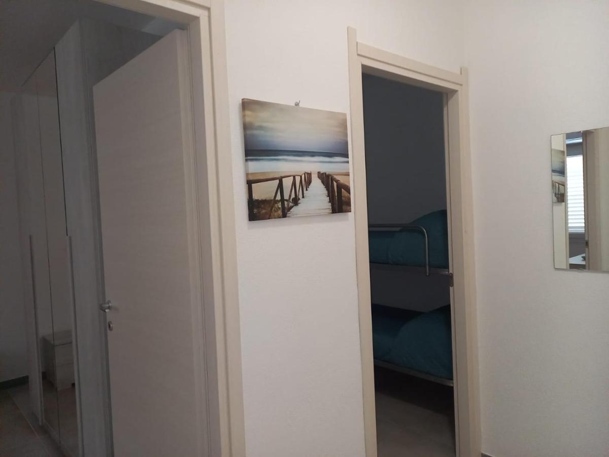 マラカラゴーニスLa Casa Di Isaアパートメント エクステリア 写真